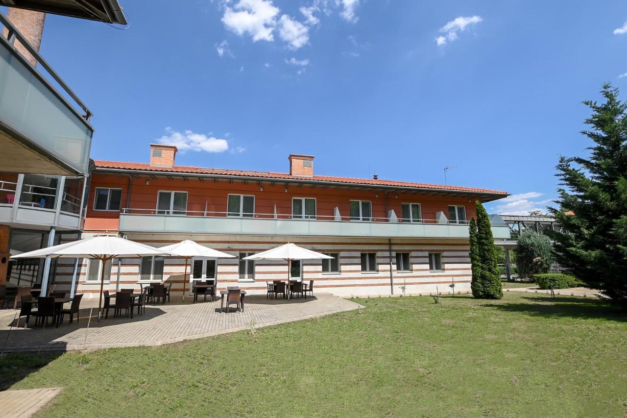 Hotel Kelep Tokaj Eksteriør billede